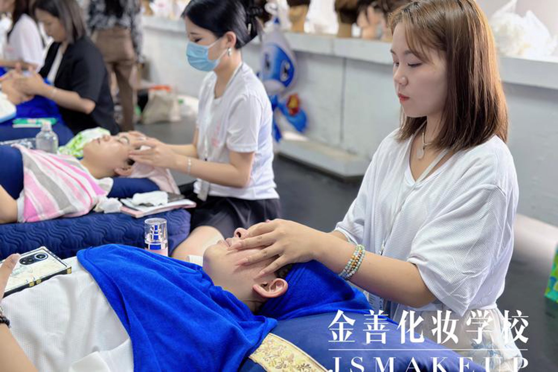 妆如美容
